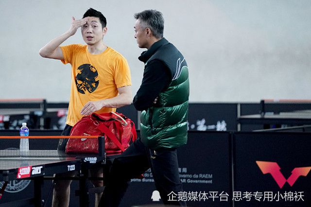 时间：2024.12.31 ： 作者：小松 ： 在历经8年的拉扯后，安吉丽娜·朱莉和布拉德·皮特间声势浩大的离婚官司终于落下阶段性帷幕。