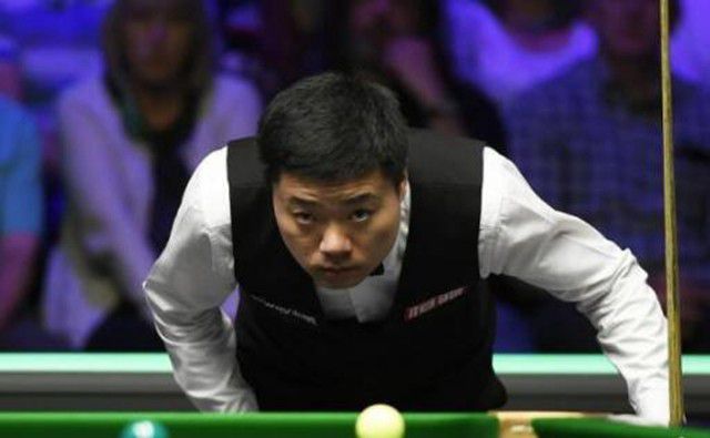 张涛、吕文杰 2024-01-31 张杰跳舞视频被恶搞群嘲 工作室发声明严正谴责 2018-05-22 日前张杰发布的跳舞视频被部分网友恶搞群嘲，5月21日张杰工作室官方微博发布律师声明，表示：“网络并非法外之地，特此敬请广大网络用户注意辨别，停止传播相关侵权图片和视频，我们坚决用法律的武器捍卫合法权 谢娜外出放风晒幸福 张杰新歌中含有她的名字 2018-02-23 谢娜外出放风晒幸福，张杰回应新歌中有你的名字。